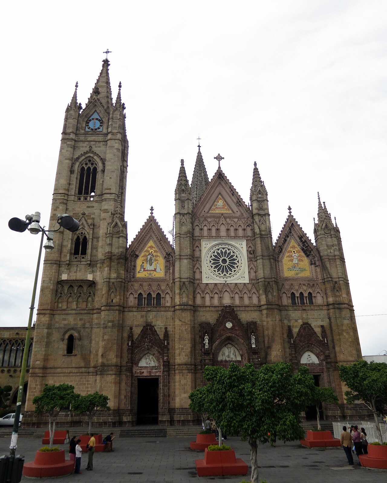Templo Expiatorio Neo-Gothic