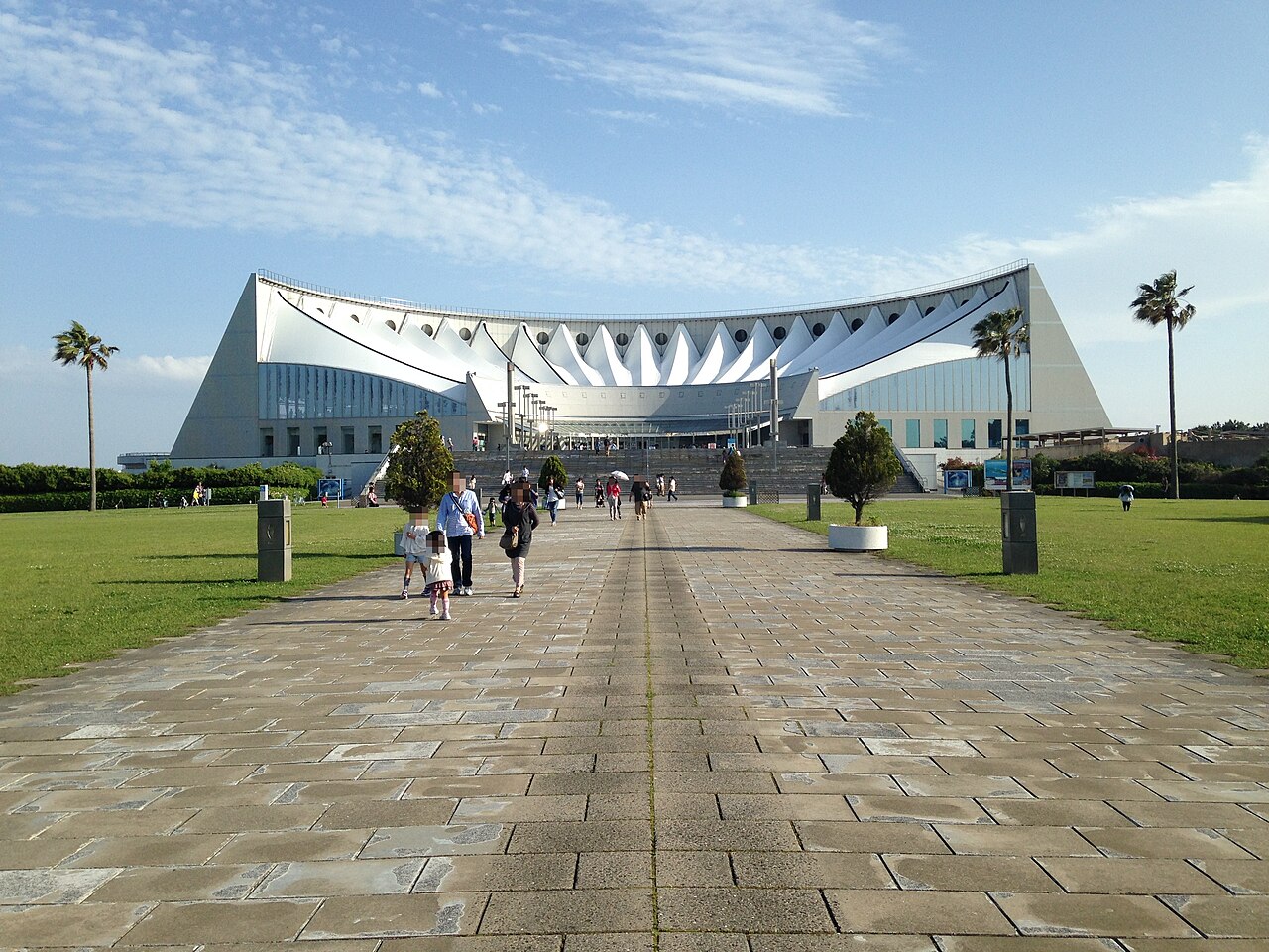 Marine World Uminonakamichi อะควาเรียมฟุกุโอกะ โชว์ปลาและสัตว์ทะเล