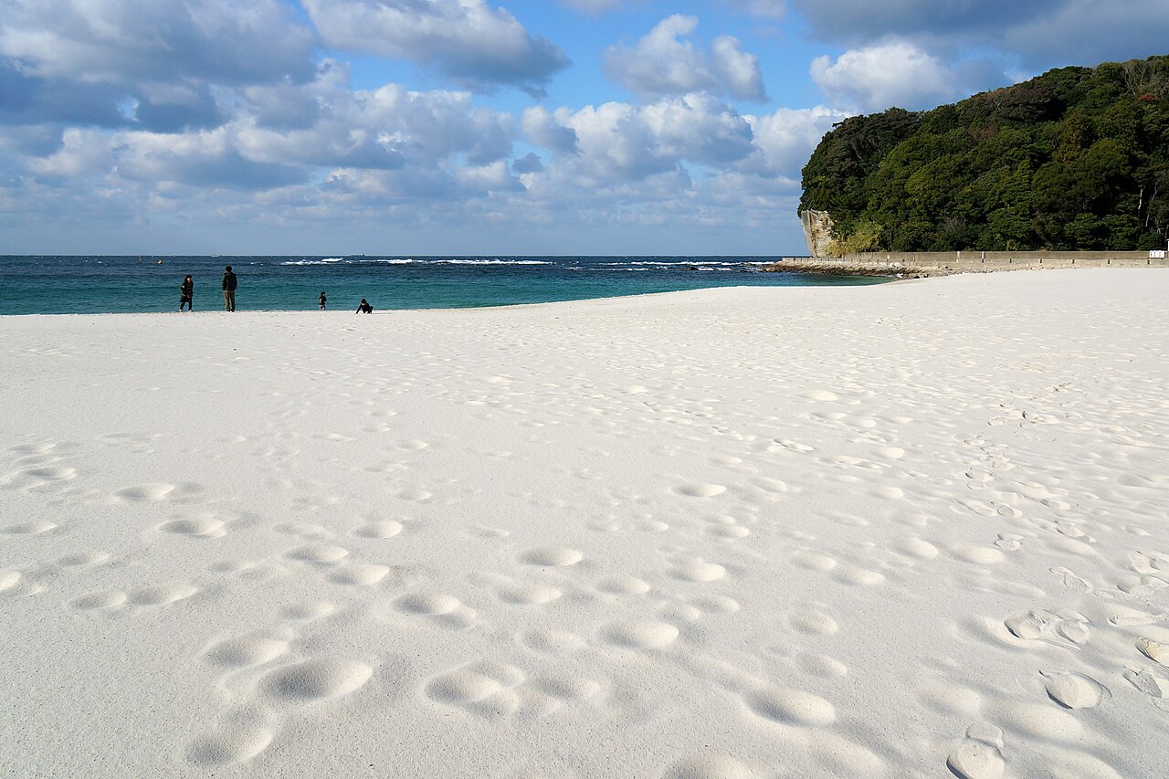 Shirahama Beach