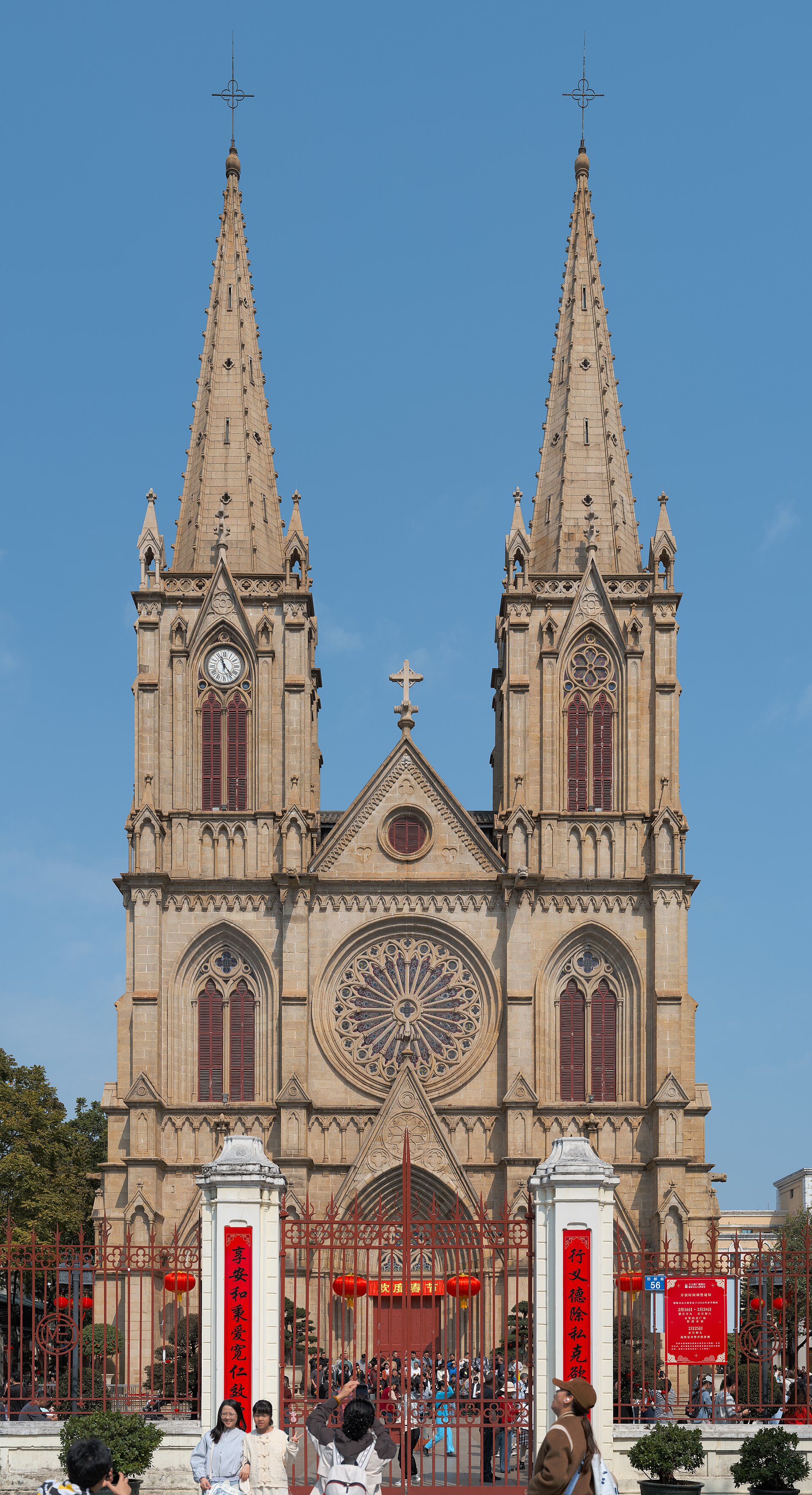 Sacred Heart Cathedral Guangzhou, a Gothic twin-spired stone cathedral; the café MOTTLE nearby looks out on these spires from its balcony
