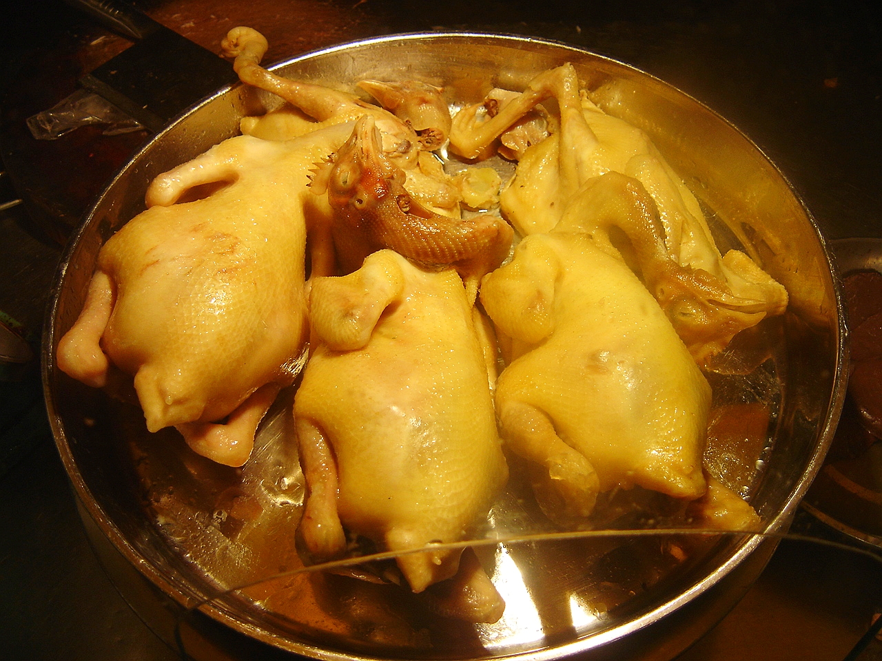 ไก่เหวินชางอาหารถิ่นของเกาะไหหลำ — เที่ยวซานย่า จีน
