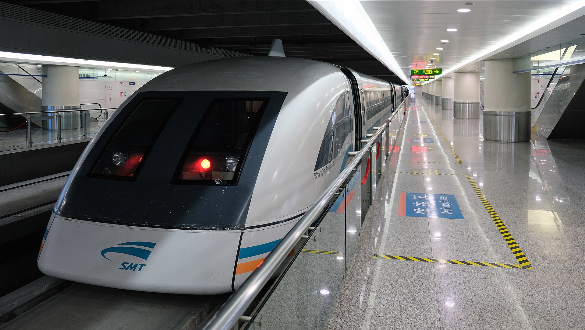 รถไฟแม่เหล็กชางไฮ้ (Maglev) ความเร็ว 430 กม./ชม. เชื่อมสนามบินผู่ตงสู่ใจกลางเมือง