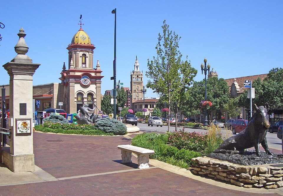 Hampton Inn & Suites Country Club Plaza