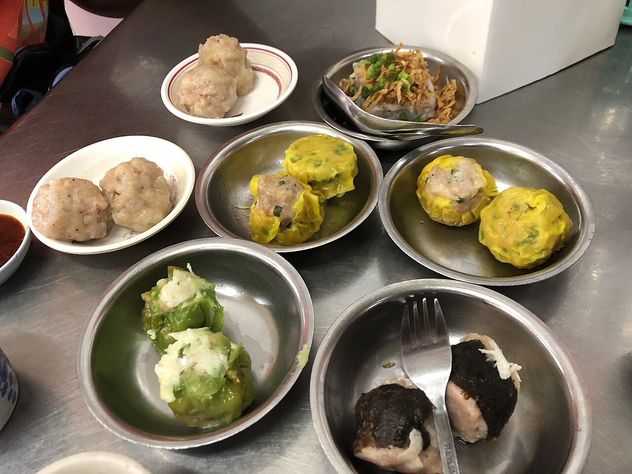 ติ่มซำภูเก็ต ขนมจีบและซาลาเปาในเข่งไม้ไผ่ ถ่ายในภูเก็ต
