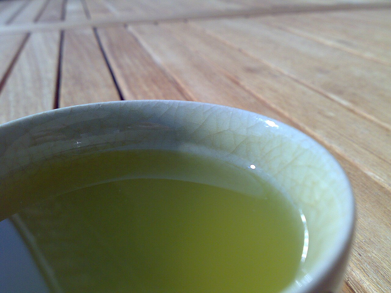 A cup of Japanese green tea, representing the matcha cafe Saryo Tsujiri at Tokyo Station (atmosphere image)