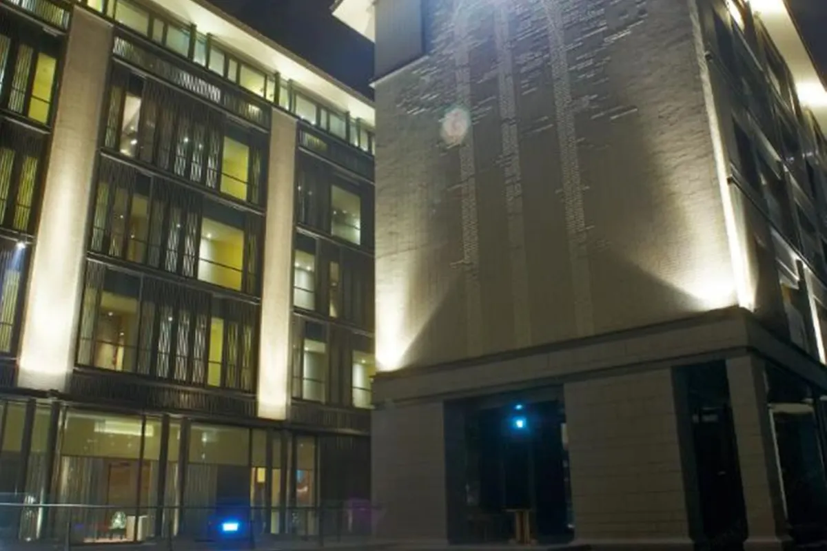 Hotel Indigo Kaohsiung Central Park exterior — 24-storey tower opposite Central Park