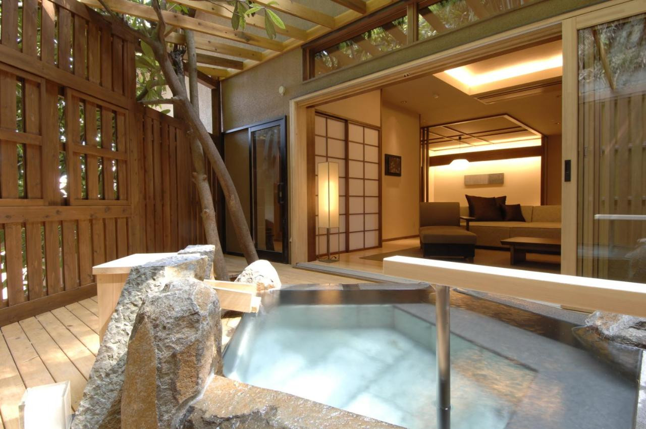 Akiu Onsen Hotel Hananoyu