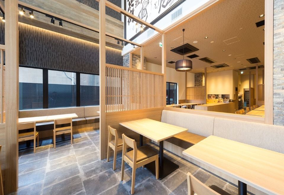 จุดเด่นของ APA Hotel Namba Eki Higashi