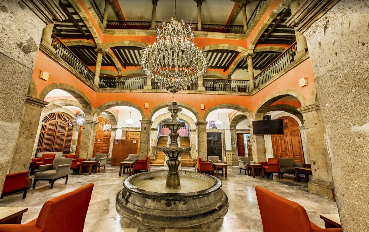 Hotel Francés