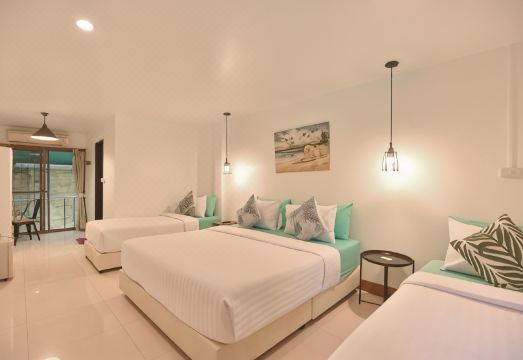 P.U. Inn Resort