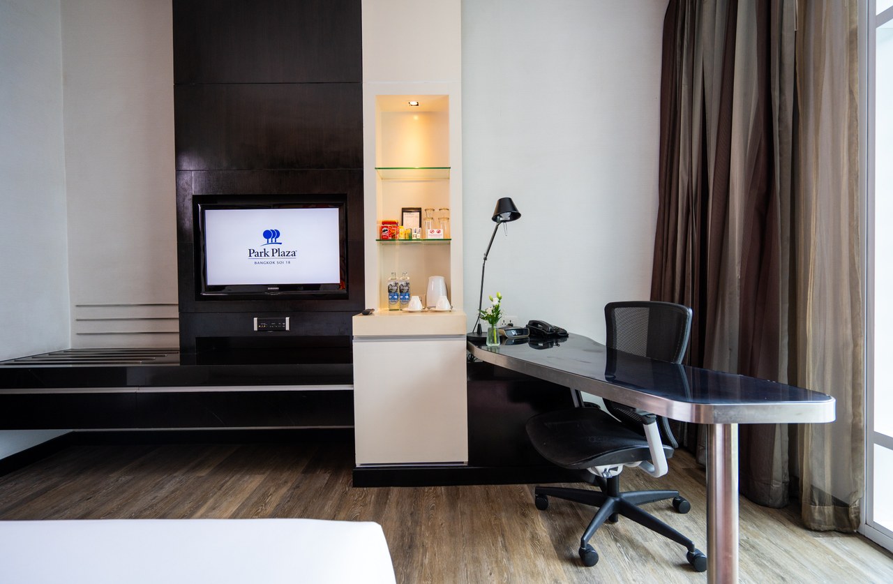 Park Plaza Bangkok Soi 18