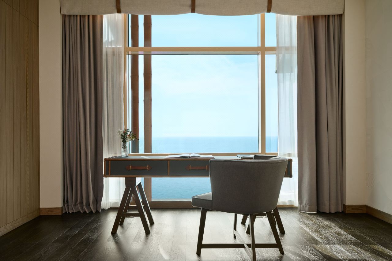 Sea-view room with floor-to-ceiling windows at Centara Grand Mirage Chonburi