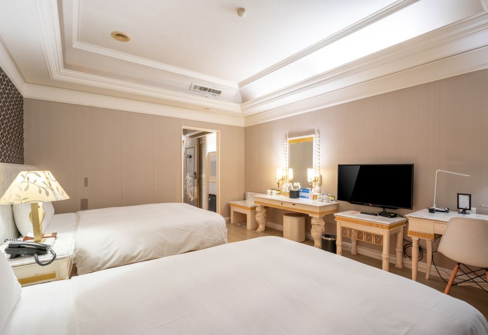 F Hotel Taichung Baroque-style lobby