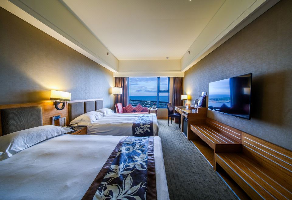 Fullon Hotel Hualien lobby and facilities
