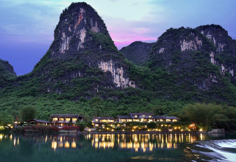Yangshuo Mountain Retreat (阳朔胜地酒店)
