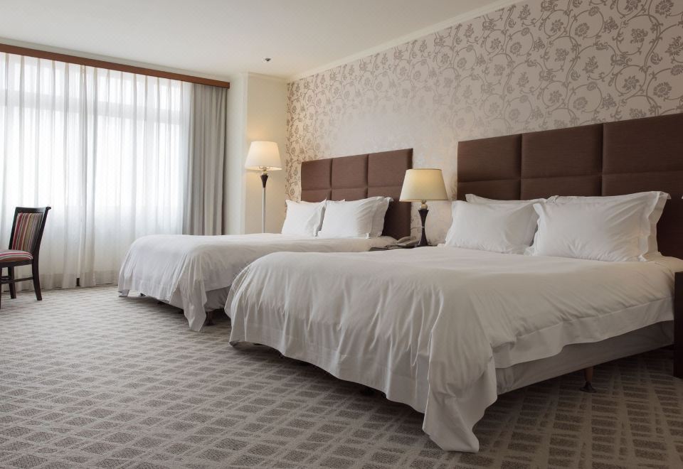 ล็อบบี้หรือห้องอาหาร Howard Plaza Hotel Kaohsiung
