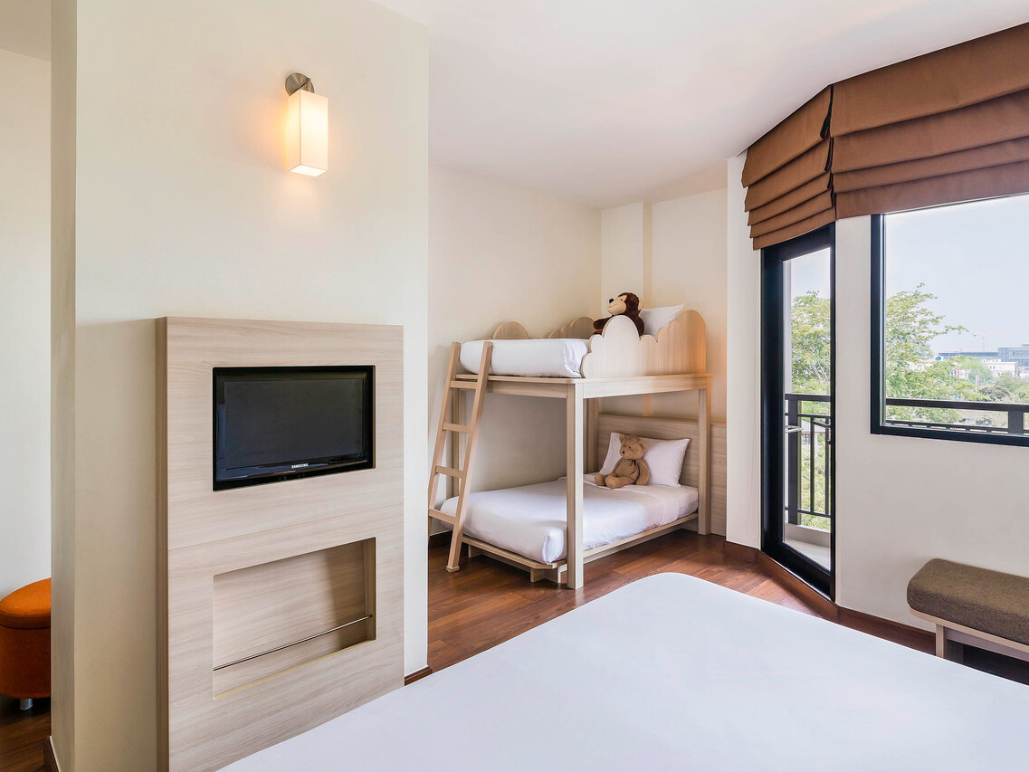 ห้อง Family Room เตียงสองชั้นพร้อมระเบียง ibis Hua Hin