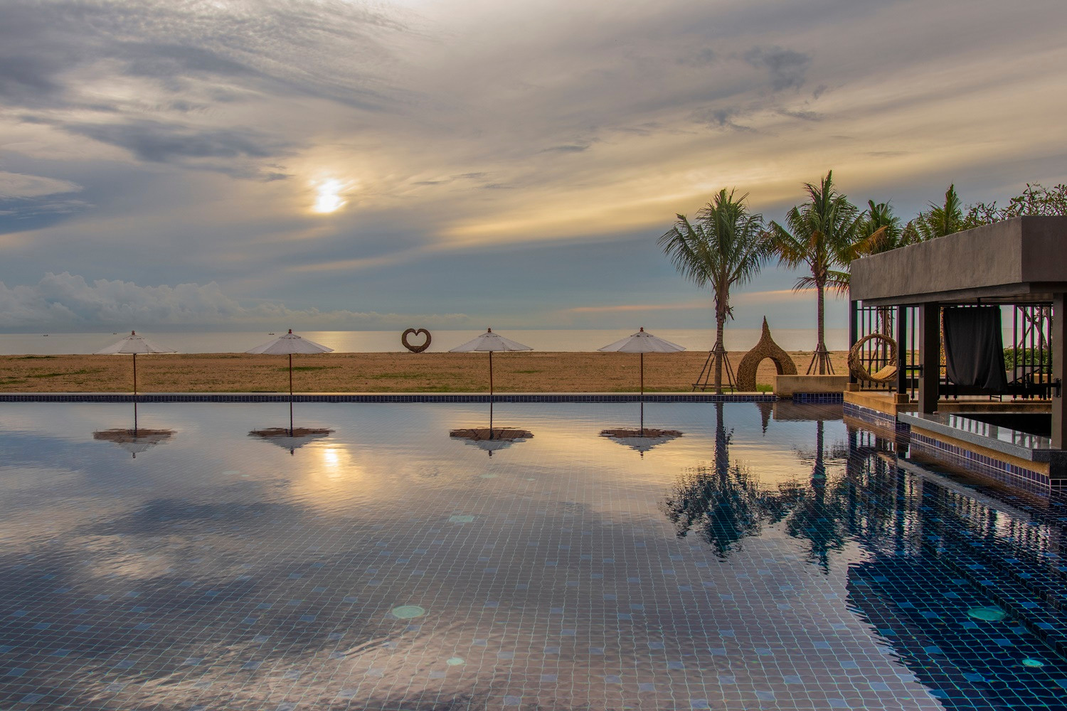 Sea Sand Sun Hua Hin by JC Kevin Hotel & Resort