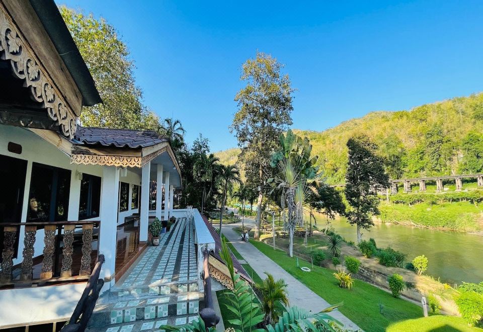 Baan Rim Kwai Paerimnam Resort