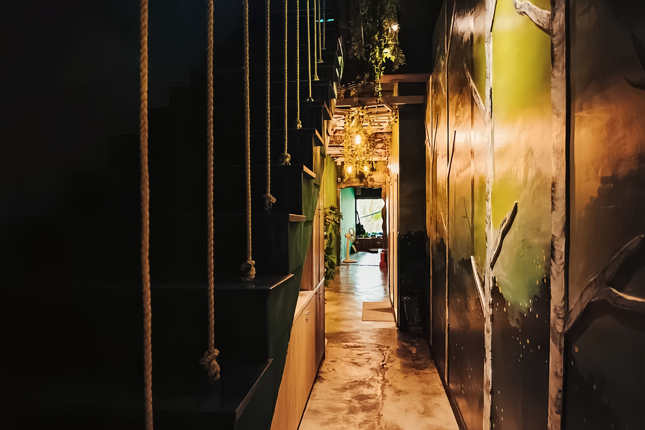 ภายในโฮสเทล KO Hostel สไตล์ธรรมชาติ เคนติ้ง ไต้หวัน