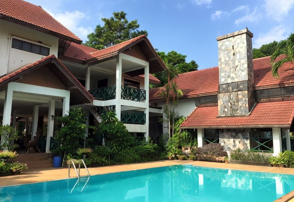 Chalet Hill Resort Khao Yai