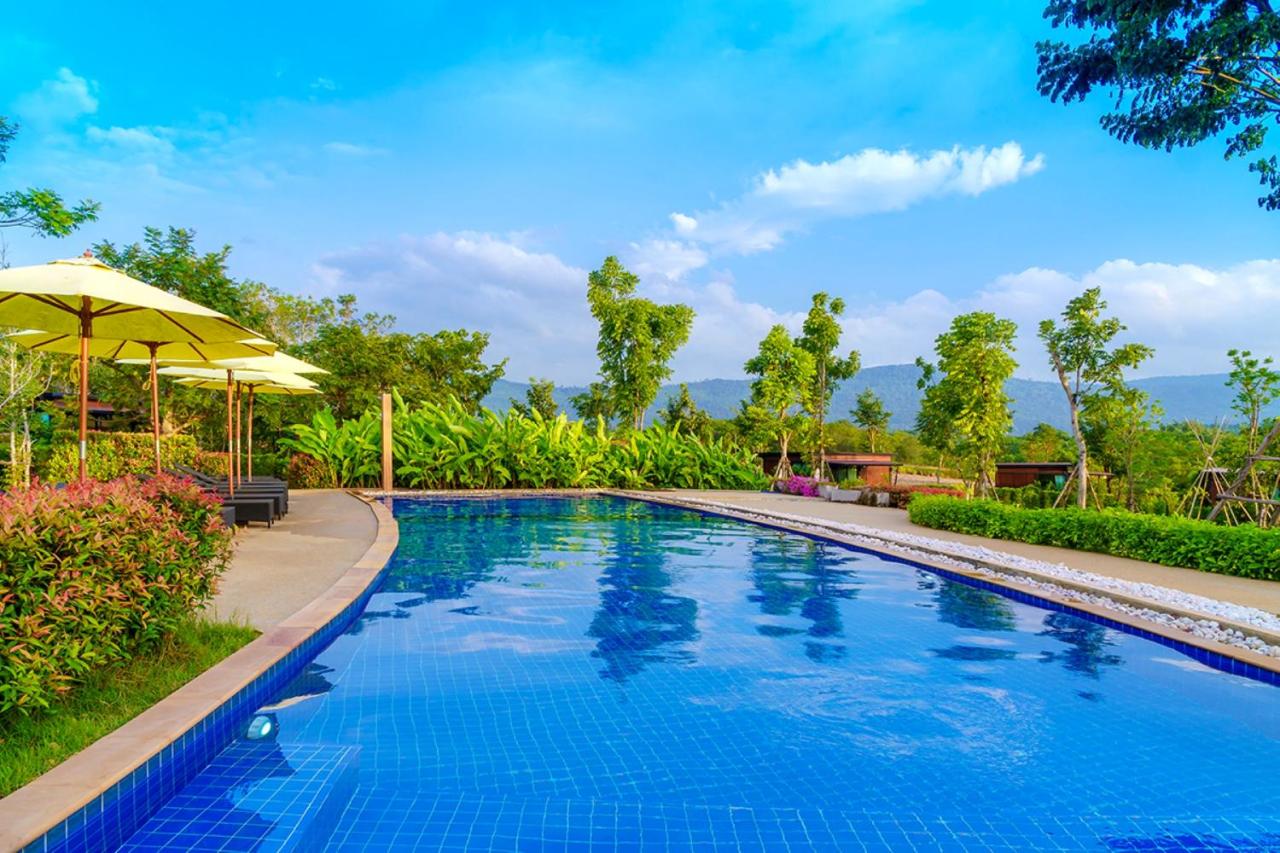 Limon Villa Khao Yai by Tolani