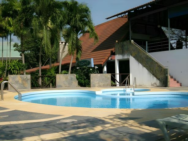 Rimtarn Hotel Pakchong