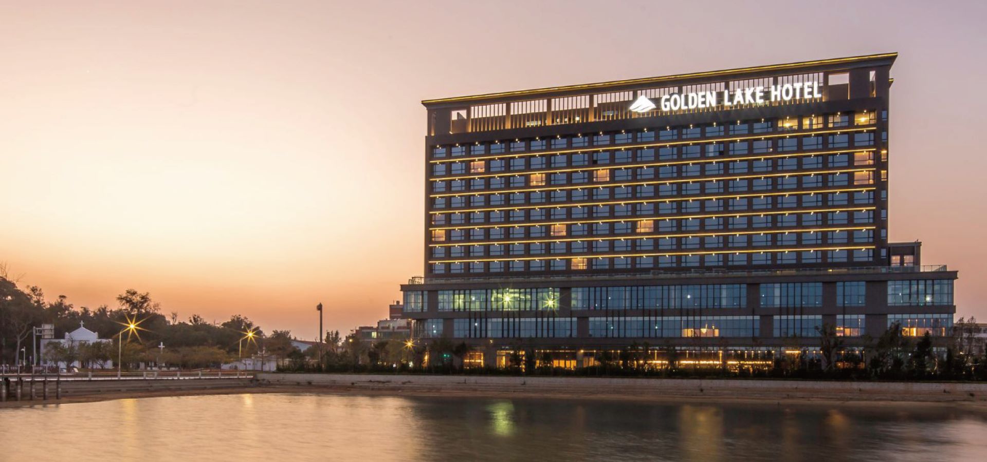 Everrich Golden Lake Hotel (金湖飯店)