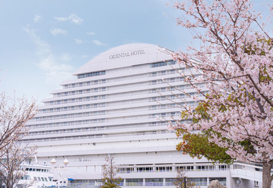 Kobe Meriken Park Oriental Hotel