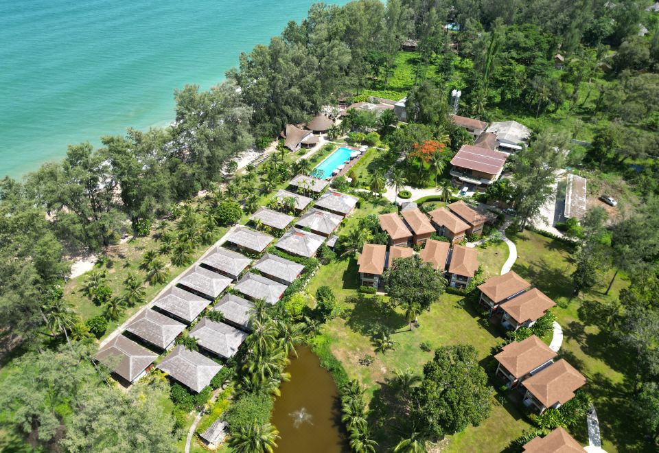 Long Beach Chalet