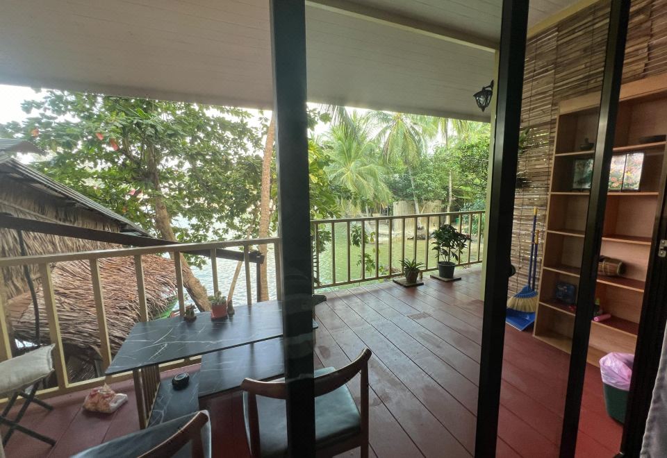 Smiley Bungalows Guesthouse