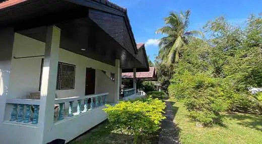 Crystal Dive Resort