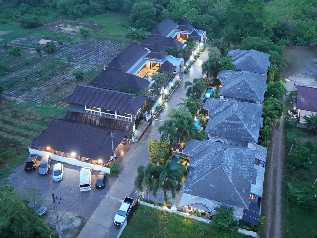 Narintara Private Pool Villas