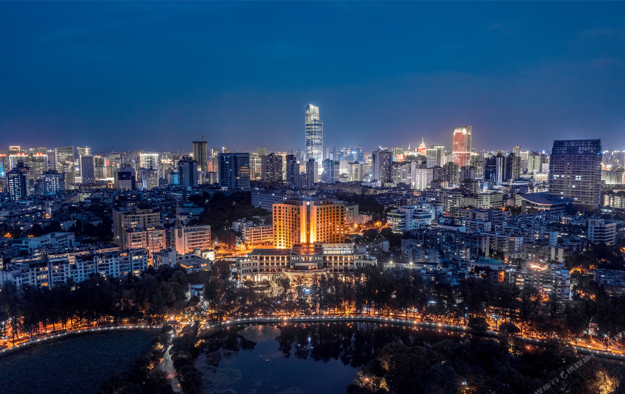 Review of Green Lake Hotel Kunming