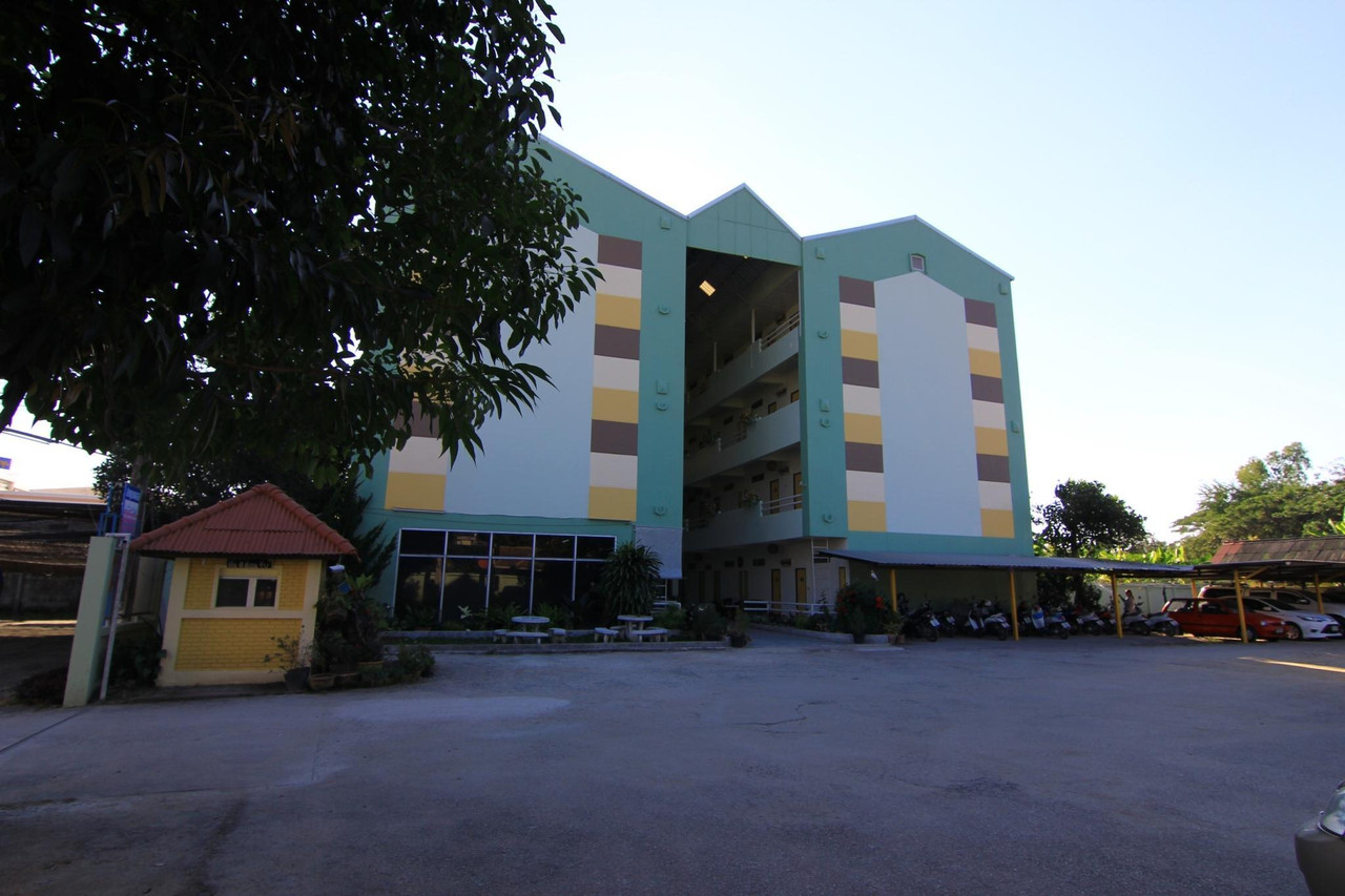 Lamphun Place