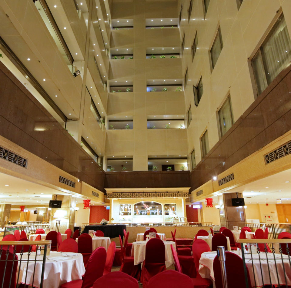 ห้องอาหาร MILLERHALL บนชั้น 23