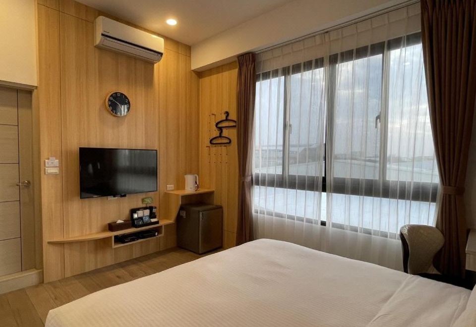 Lukang Holiday Hostel (鹿港老街假期旅宿)