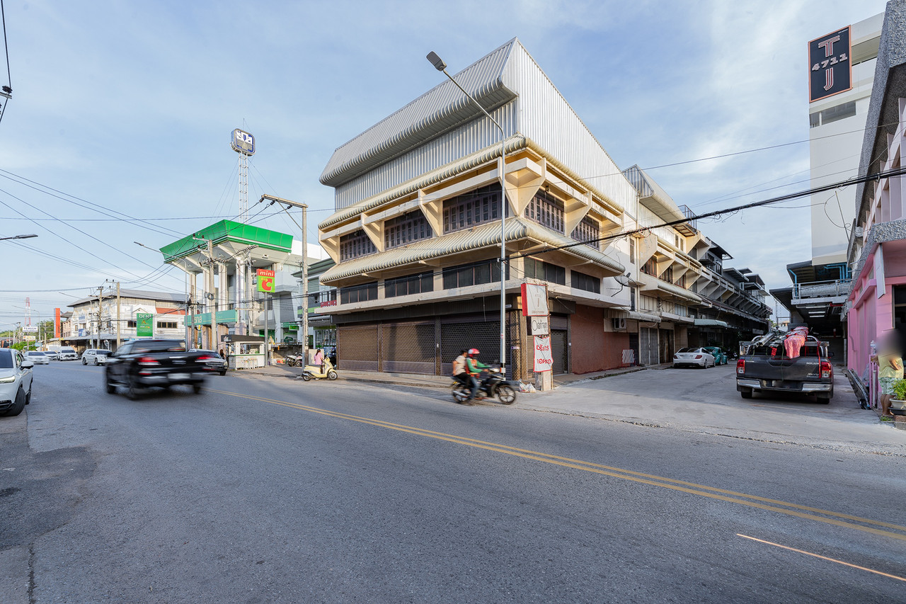 TJ 4711 Residence