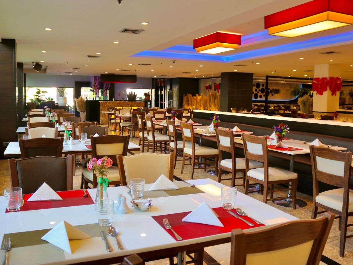 Sima Thani Hotel
