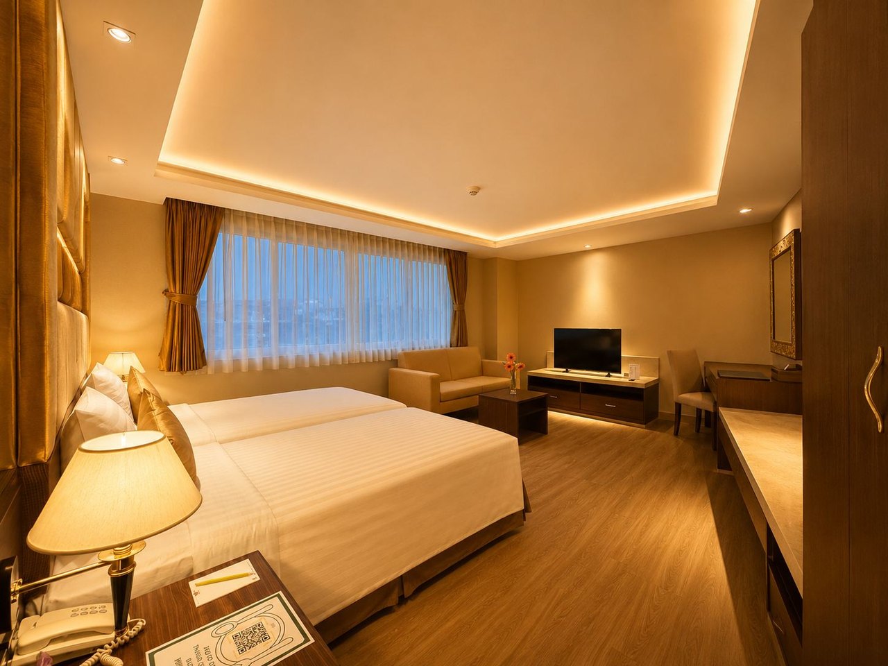 Nova Gold Hotel