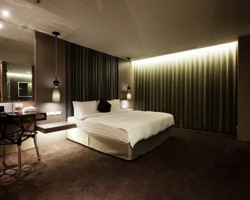 Guest room at Green Hotel Penghu — clean, comfortable, well-equipped