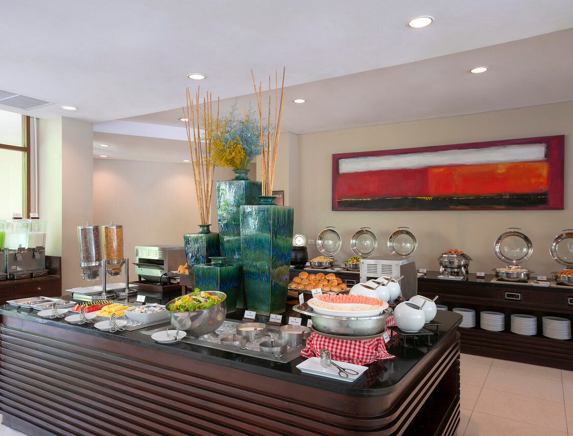 บุฟเฟ่ต์อาหารเช้าที่ห้องอาหาร Taste