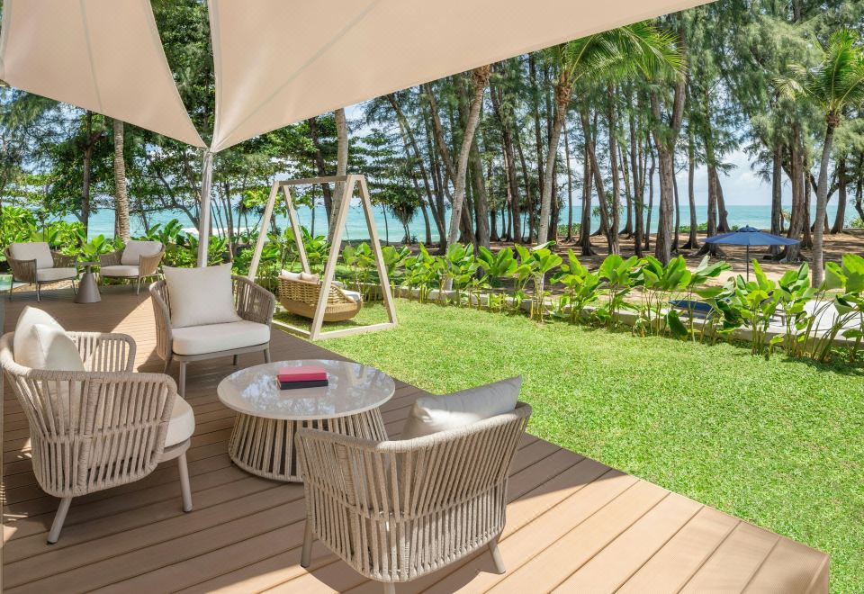 Le Méridien Phuket Mai Khao Beach