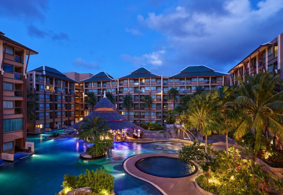 Novotel Phuket Vintage Park