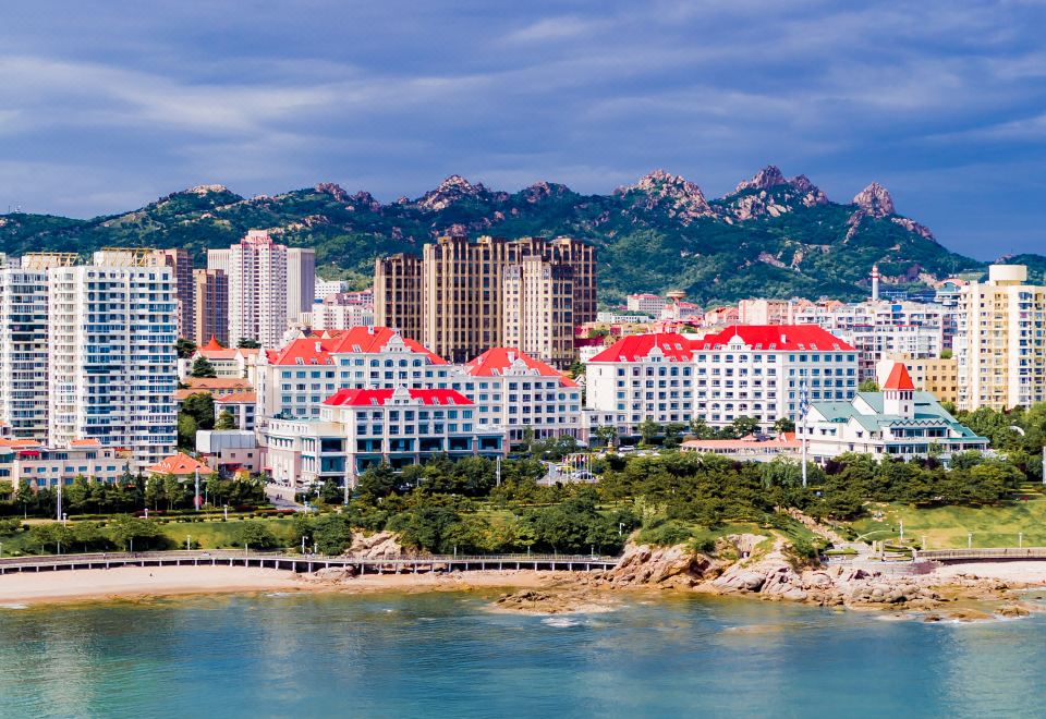 รีวิว Sea View Garden Hotel