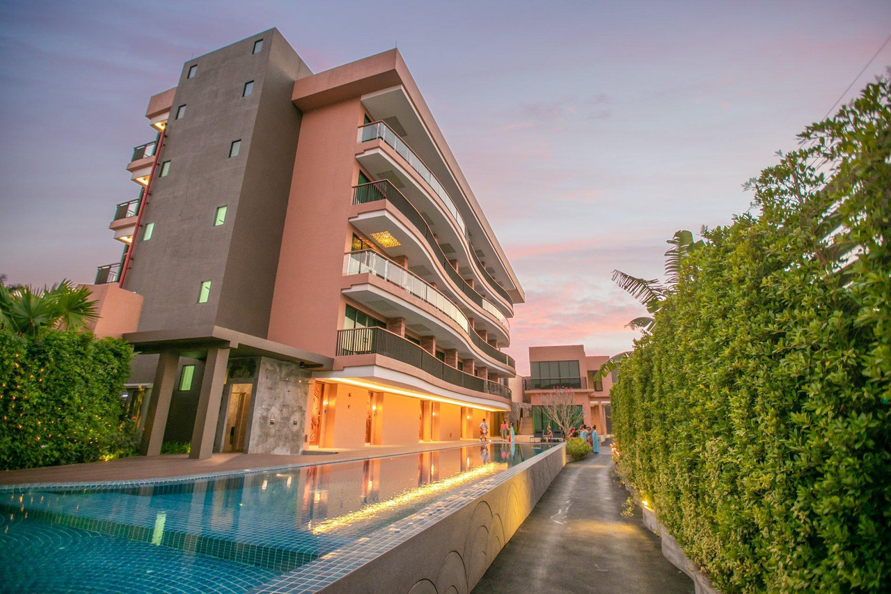 Rachabhura Hotel