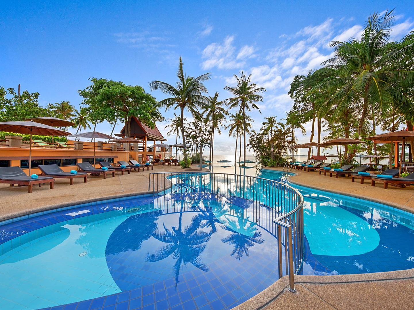 Pinnacle Samui Resort