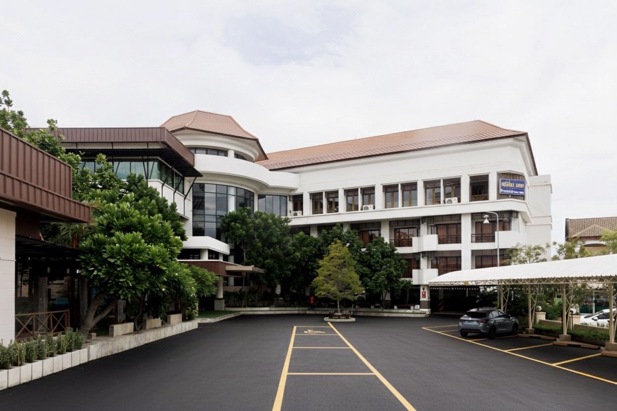 Central Place Hotel