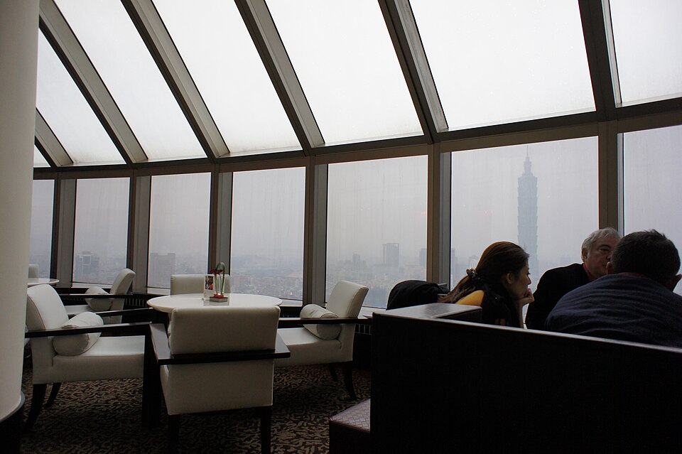 Marco Polo Lounge ชั้น 38 Shangri-La Taipei วิว 360°