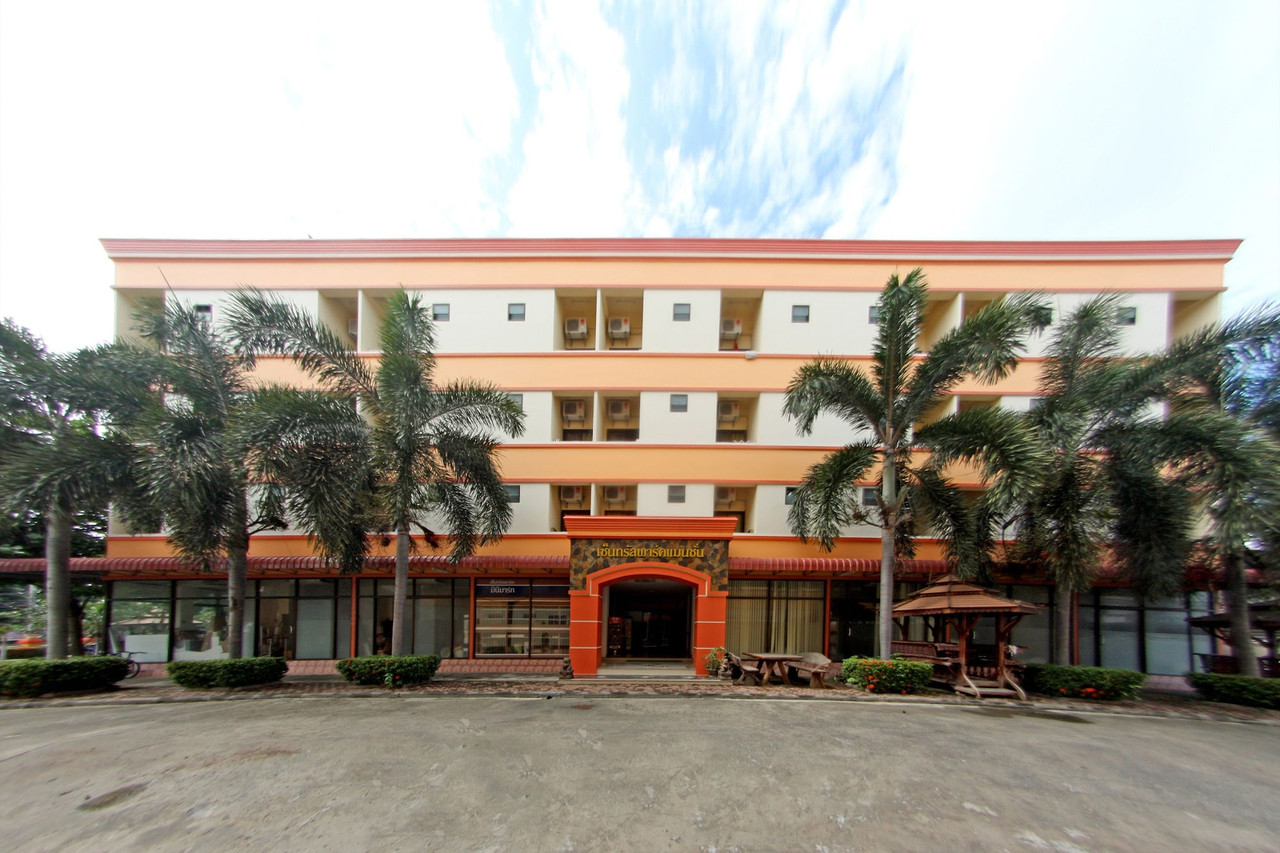 Central Park Hotel